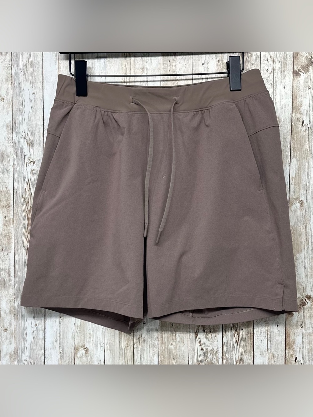 Lululemon Zeroed In Linerless 7” Shorts in Dark Taupe ~ Size M ~ Item #1154